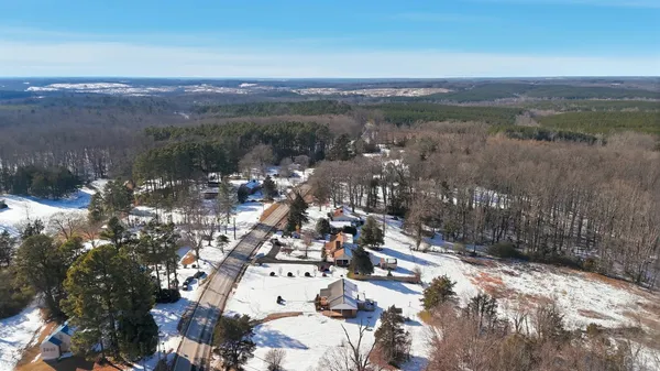 $175,000 | 840 David Bruce Avenue, Charlotte Court House, VA 23923