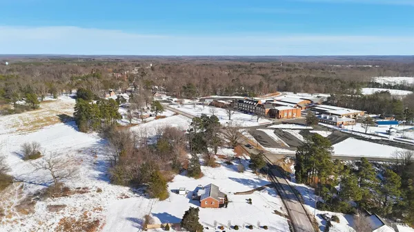 $175,000 | 840 David Bruce Avenue, Charlotte Court House, VA 23923