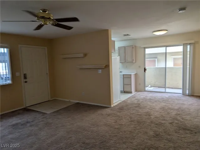 $1,095 | 713 Anne Lane, Unit 85D, Henderson, NV 89015