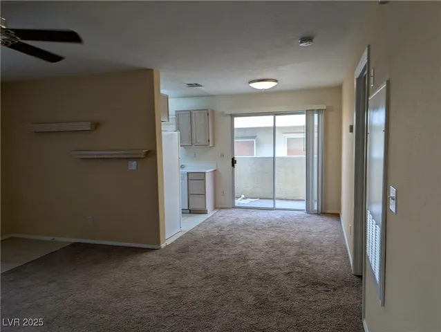 $1,095 | 713 Anne Lane, Unit 85D, Henderson, NV 89015
