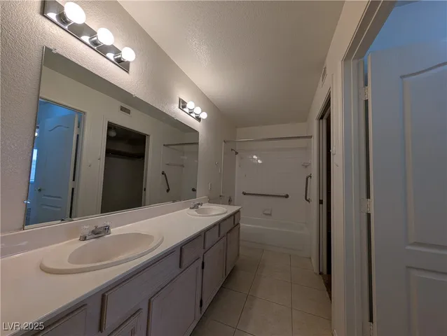 $1,095 | 713 Anne Lane, Unit 85D, Henderson, NV 89015