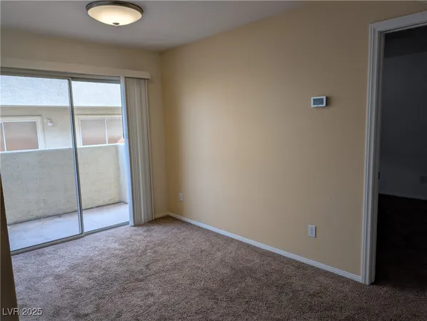 $1,025 | 713 Anne Lane, Unit 85D, Henderson, NV 89015