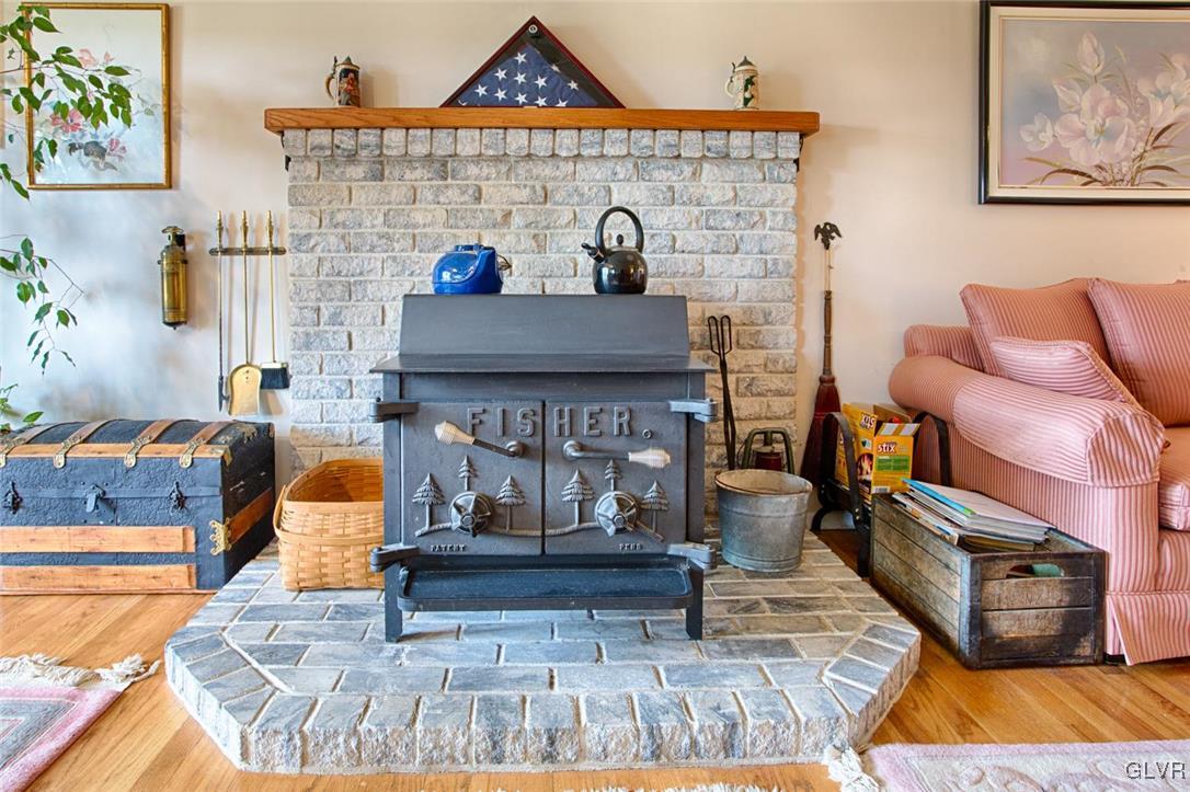 2444 Evanwood Road Bath, PA 18014 - Photo 7 of 26 Gallery Image 7