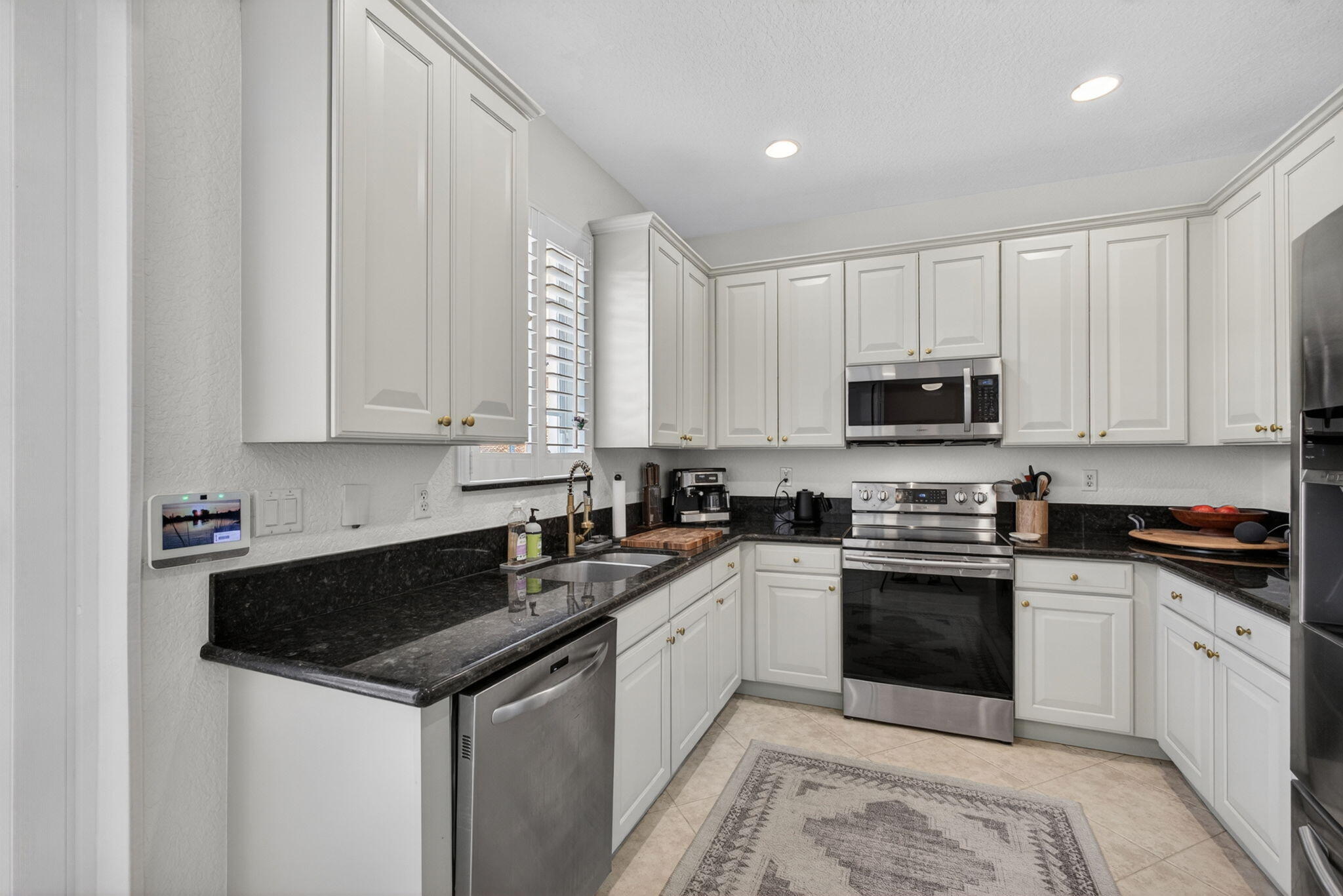 132 Midleton Way Jupiter, FL 33458 - Photo 18 of 64 18-web-or-mls-5D1A7726