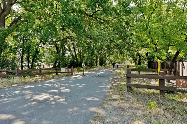 $1,075,000 | 35 Danville Oak Place, Danville, CA 94526