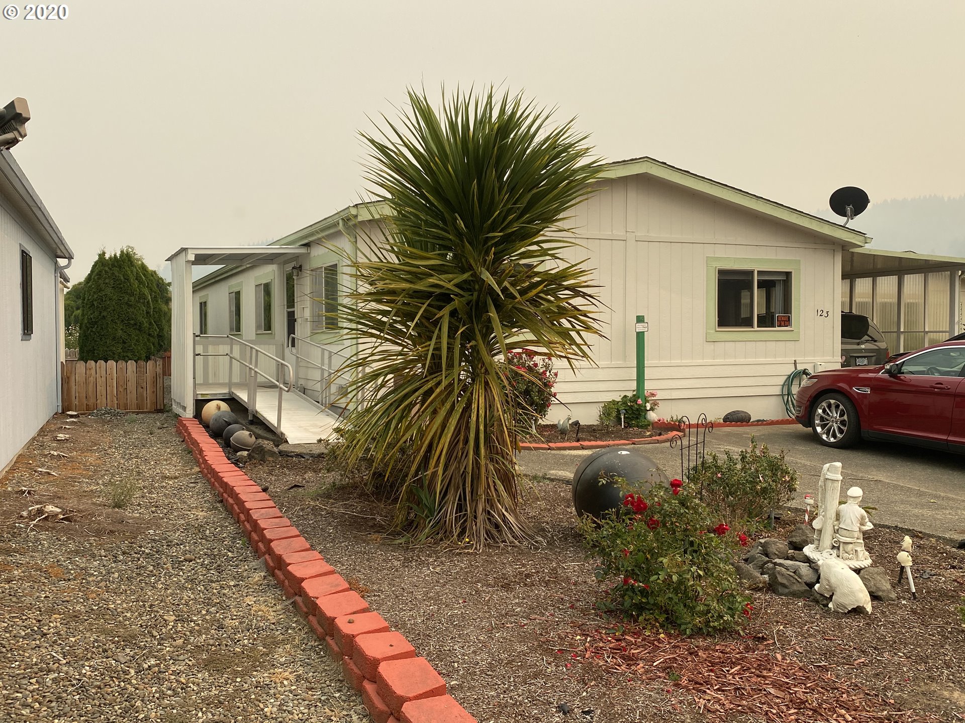 100 River Bend Road, Unit 123 Reedsport, OR 97467 - Photo 5 of 23