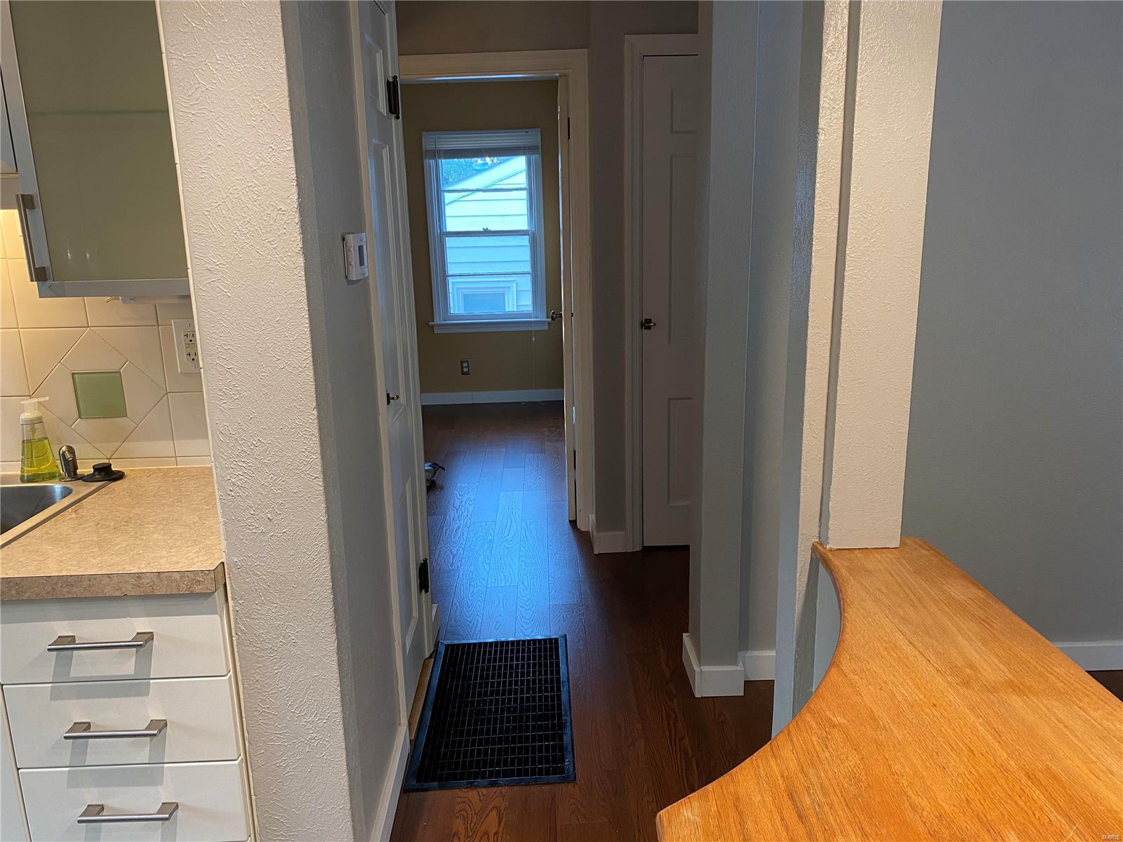 825 Edgar Road St. Louis, MO 63119 - Photo 12 of 19 Gallery Image 12