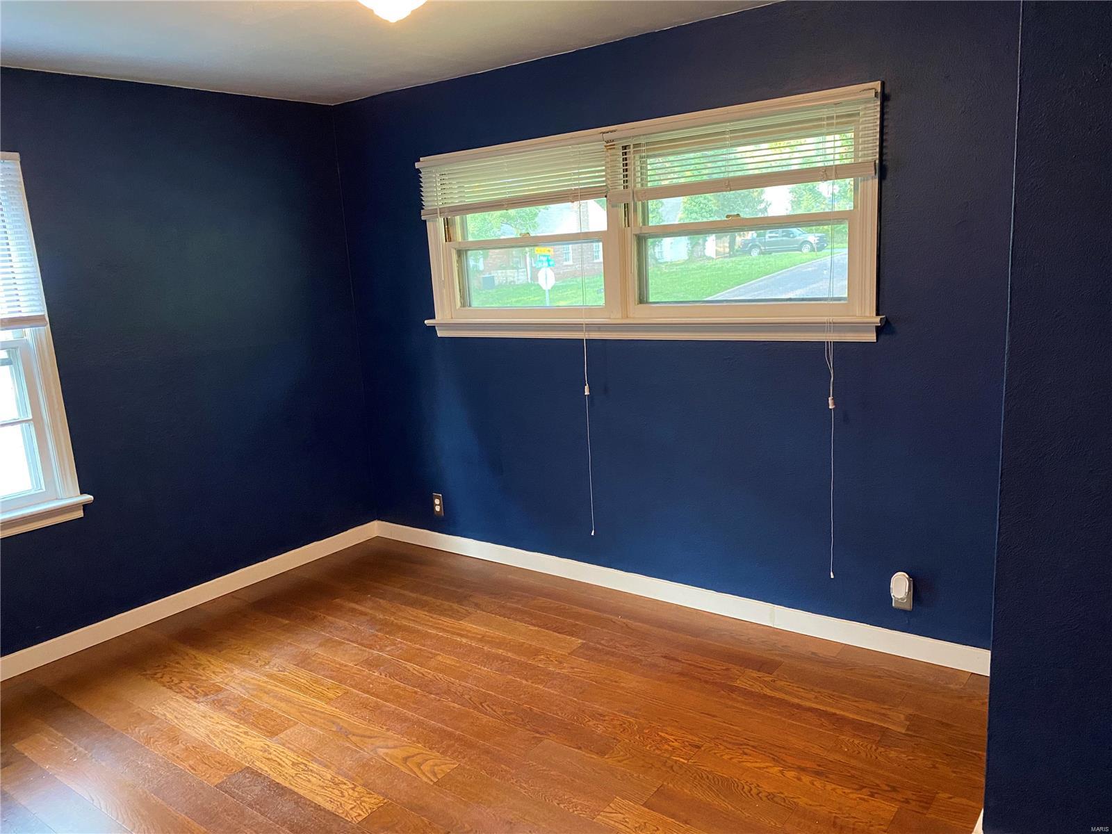 825 Edgar Road St. Louis, MO 63119 - Photo 9 of 19 Gallery Image 9