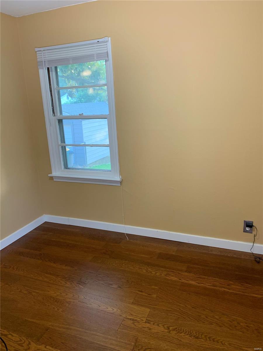 825 Edgar Road St. Louis, MO 63119 - Photo 10 of 19 Gallery Image 10