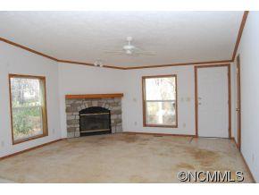 57 Kayla Susan Road Hendersonville, NC 28792 - Photo 3 of 9 Gallery Image 3