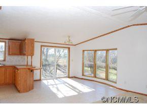 57 Kayla Susan Road Hendersonville, NC 28792 - Photo 4 of 9 Gallery Image 4