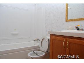 57 Kayla Susan Road Hendersonville, NC 28792 - Photo 7 of 9 Gallery Image 7