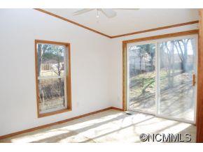 57 Kayla Susan Road Hendersonville, NC 28792 - Photo 8 of 9 Gallery Image 8