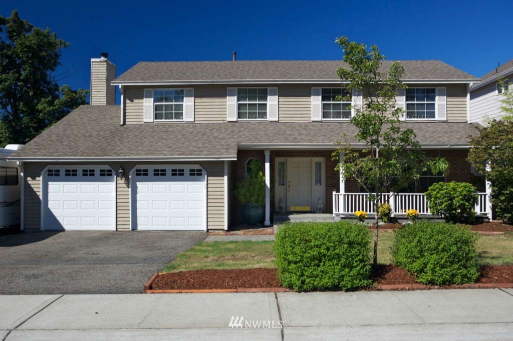 801 Field Avenue Northeast Renton, WA 98059 - Photo 1 of 12