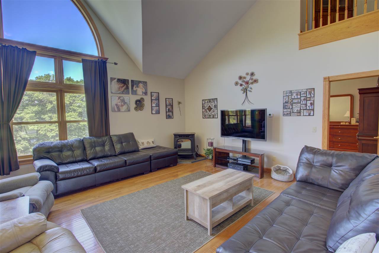 271 River Road Claremont, NH 03743 - Photo 4 of 27 Gallery Image 4