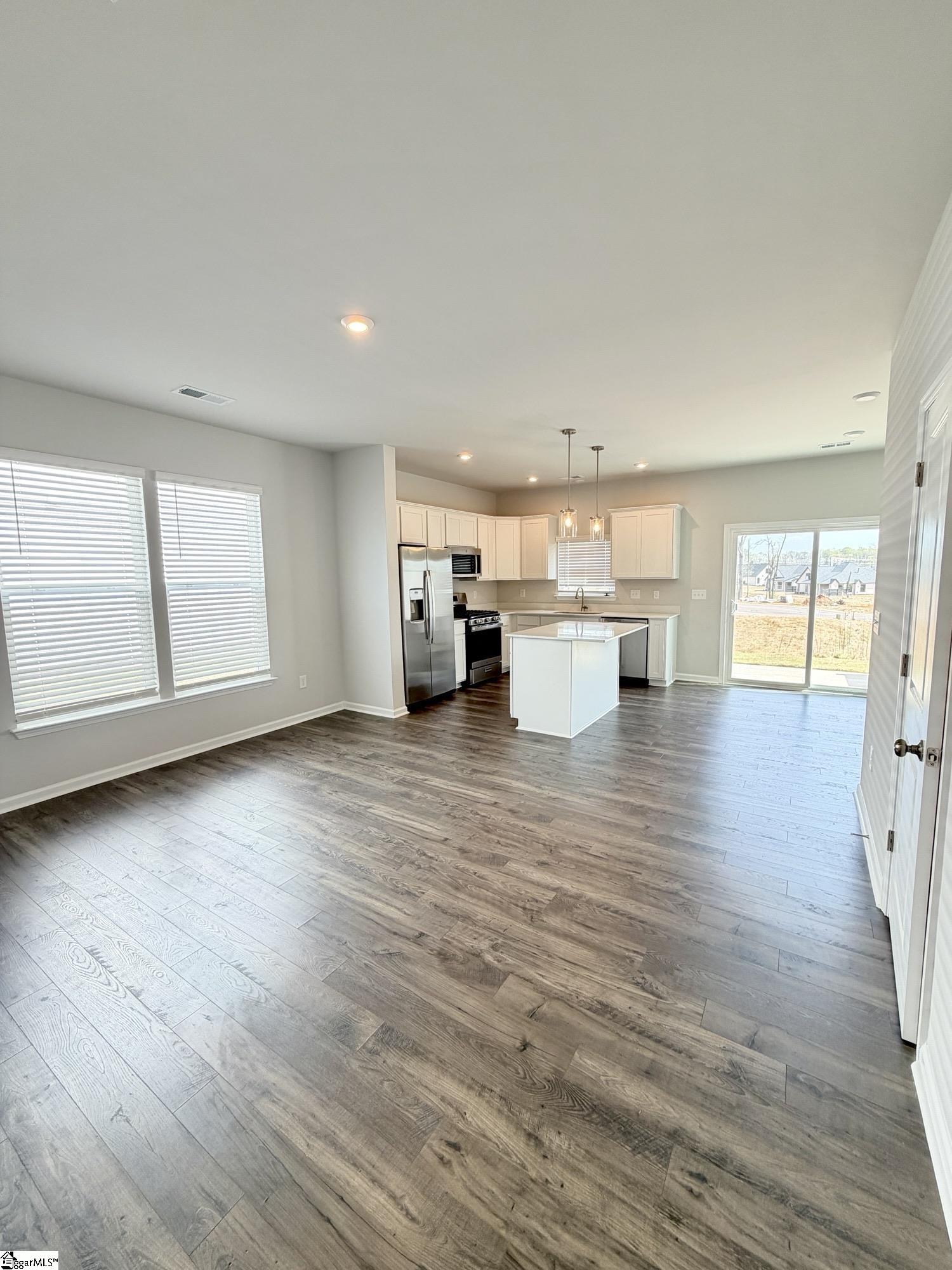 136 Randwick Lane Greer, SC 29651 - Photo 3 of 23