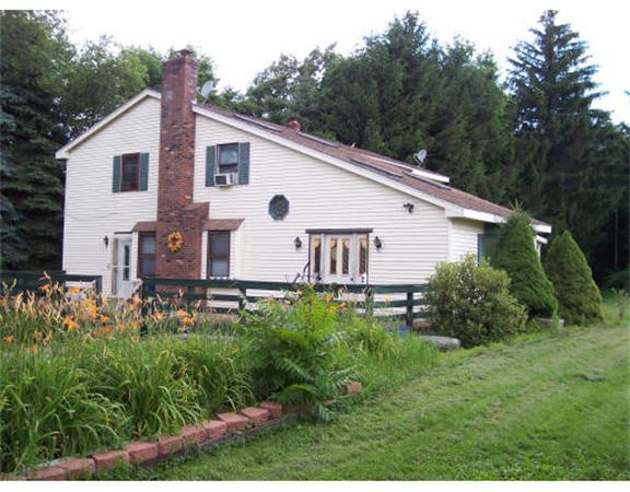 40 Garnet Street Worcester, MA 01607 - Photo 1 of 1 Gallery Image 1