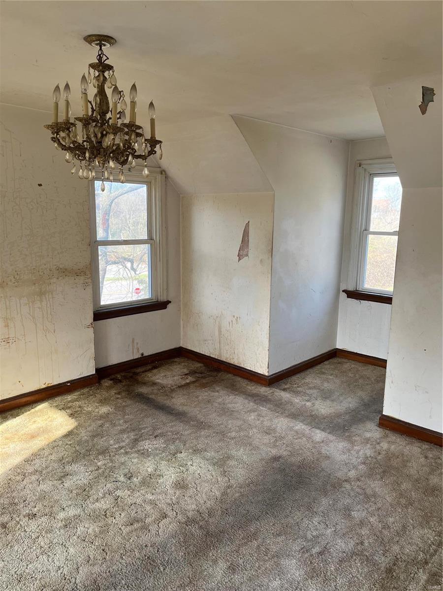 7824 Rosedale Drive St. Louis, MO 63121 - Photo 15 of 21