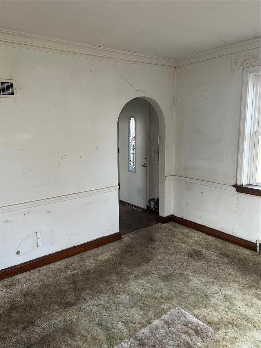 7824 Rosedale Drive St. Louis, MO 63121 - Photo 10 of 21
