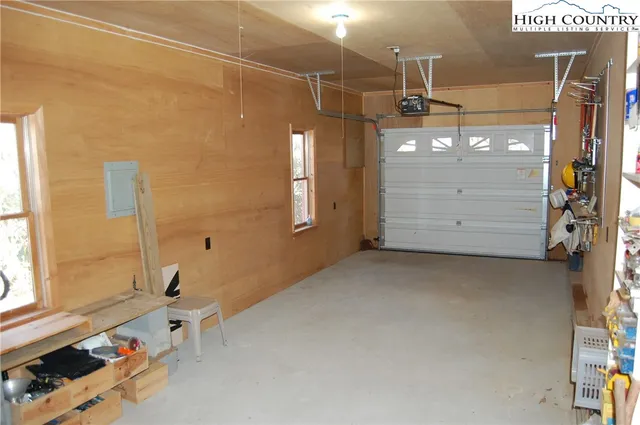 a view of a garage