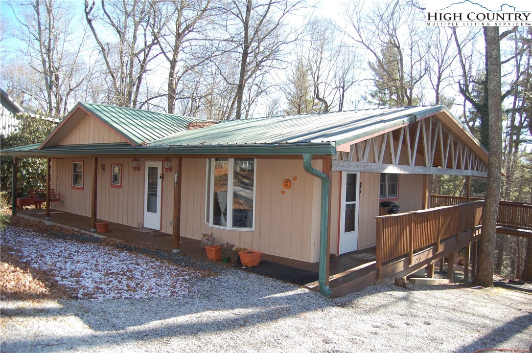 72 Robin Circle Newland, NC 28657 - Photo 24 of 24 a view of a house with a yard