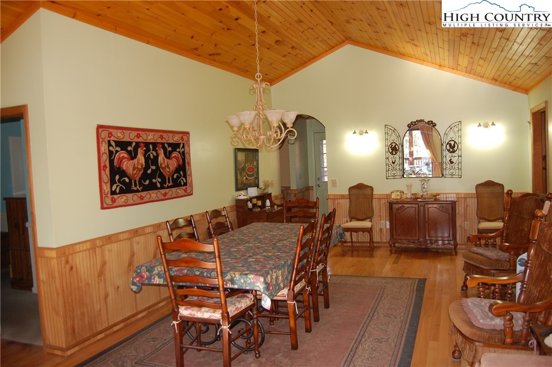 72 Robin Circle Newland, NC 28657 - Photo 5 of 24 a view of a dining room with furniture