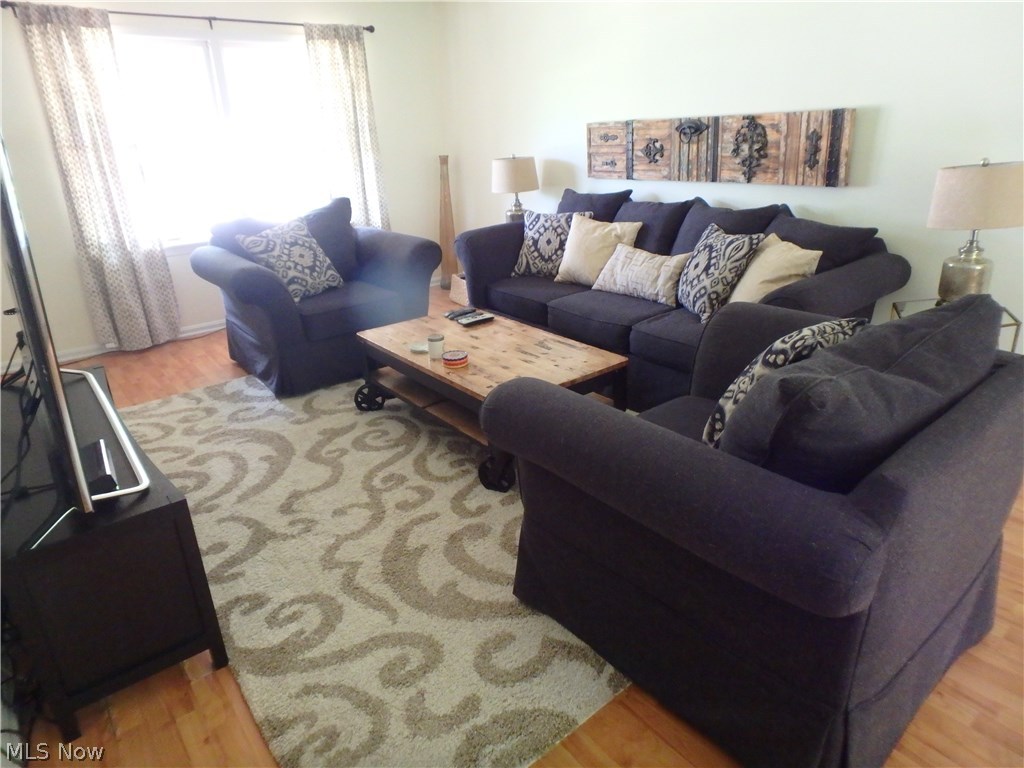 2546 Durand Road Fairlawn, OH 44333 - Photo 3 of 17 Lastly, the reverse angle of the living room