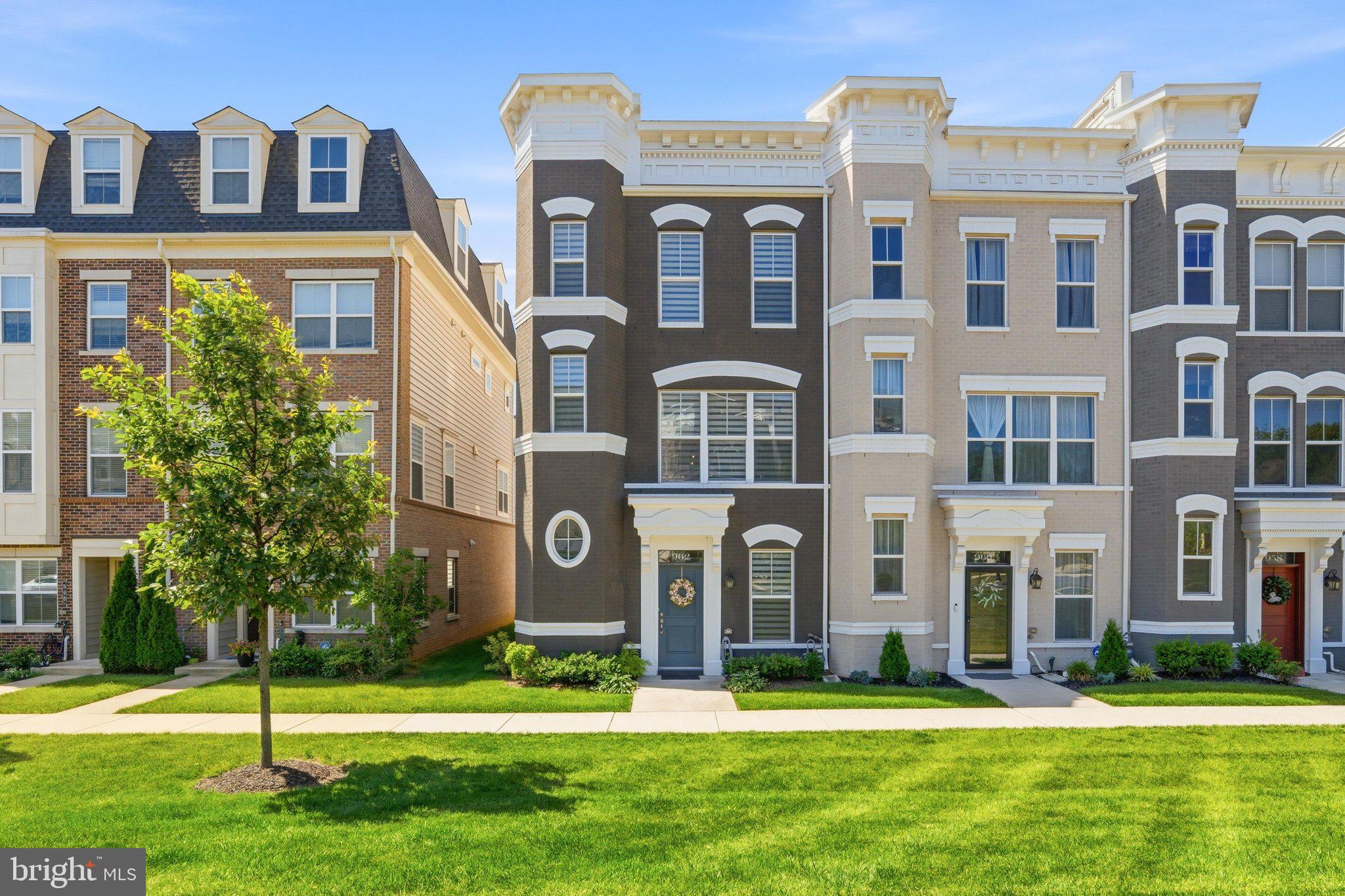 962 Holden Road Frederick, MD 21701 - Photo 1 of 53 Worlmald Luxury!