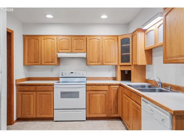 $665,000 | 10385 Pine Ridge Drive, Nehalem, OR 97131