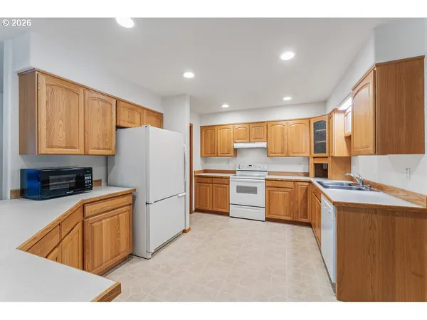 $665,000 | 10385 Pine Ridge Drive, Nehalem, OR 97131