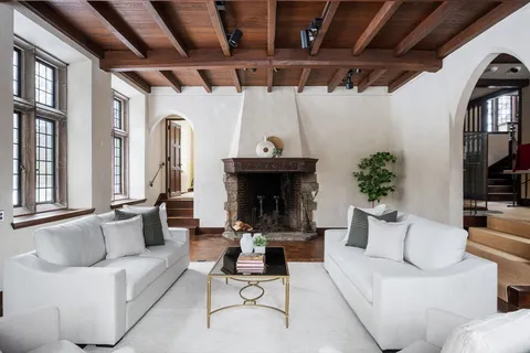 $3,495,000 | 3 Evergreen Lane, Hingham, MA 02043