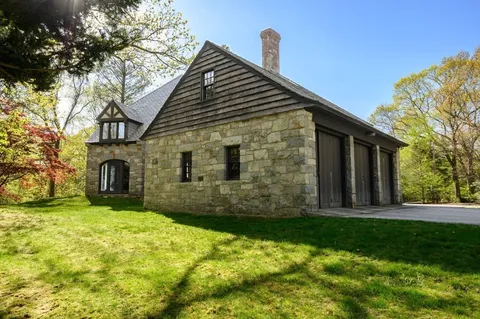 $3,850,000 | 3 Evergreen Lane, Hingham, MA 02043