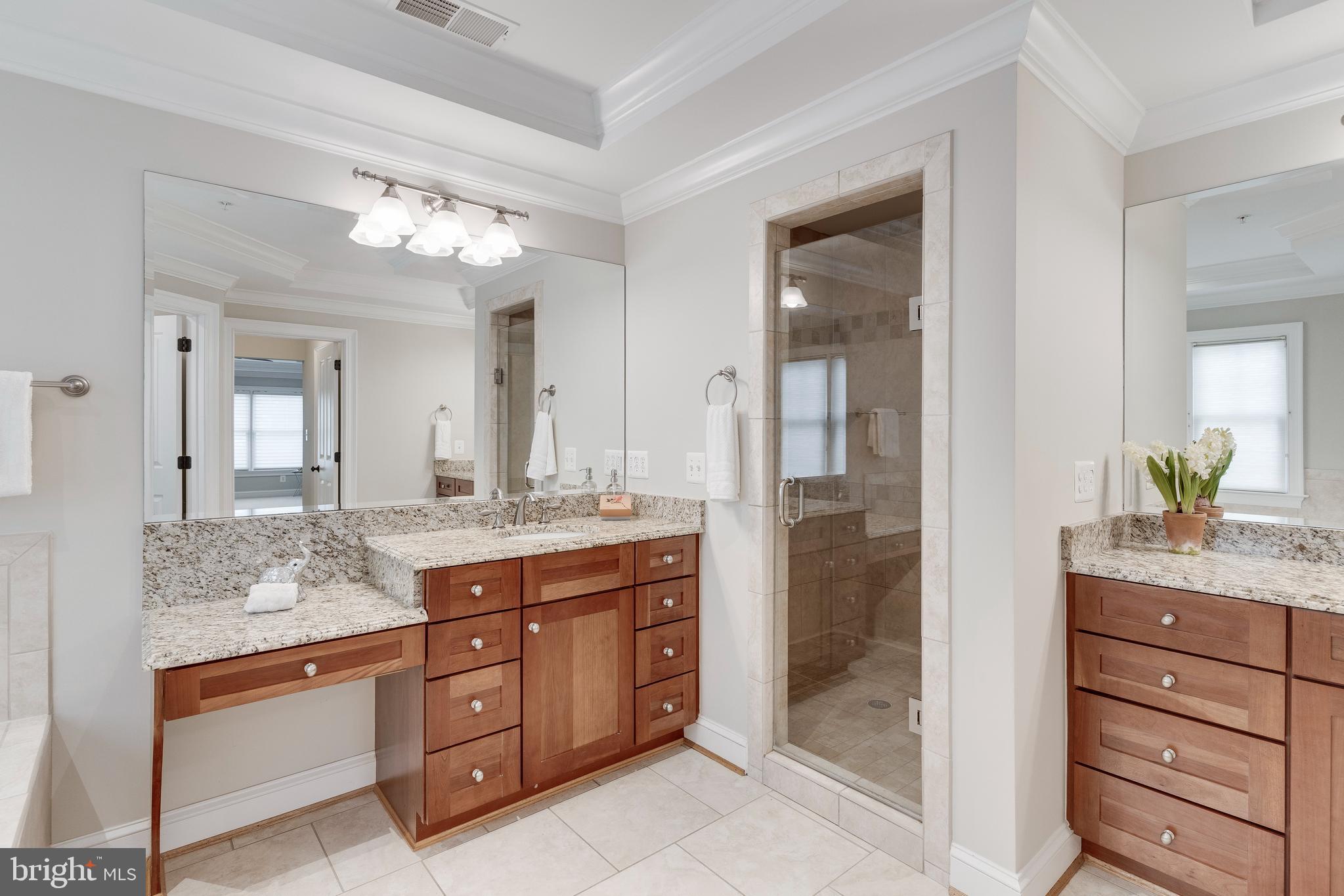 5911 Greentree Road Bethesda, MD 20817 - Photo 22 of 46 Gallery Image 22