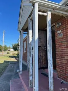 $45,000 | 5300 Bermuda Drive, Normandy, MO 63121