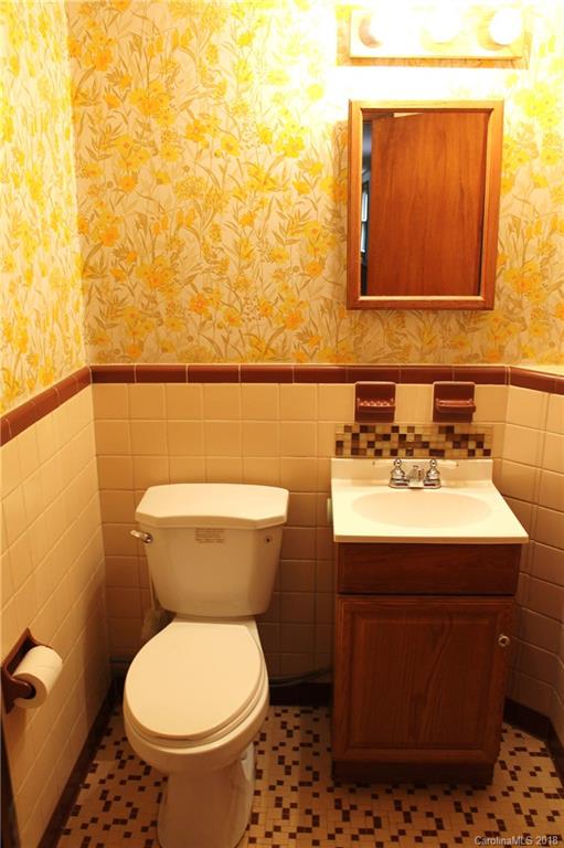 4335 Beaty Road Gastonia, NC 28056 - Photo 14 of 22 a bathroom with a sink and a toilet