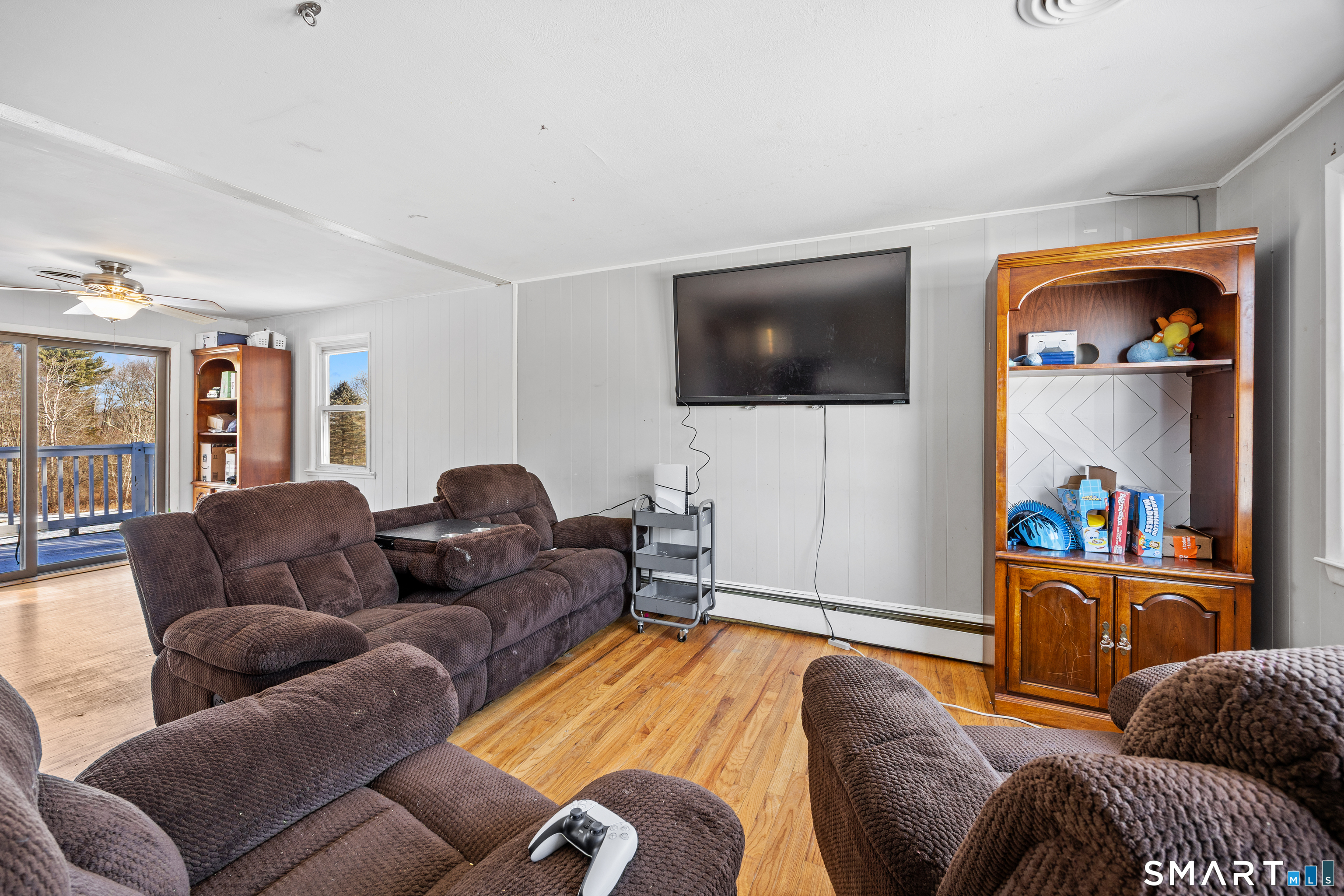 150 Barnes Road Watertown, CT 06795 - Photo 4 of 35