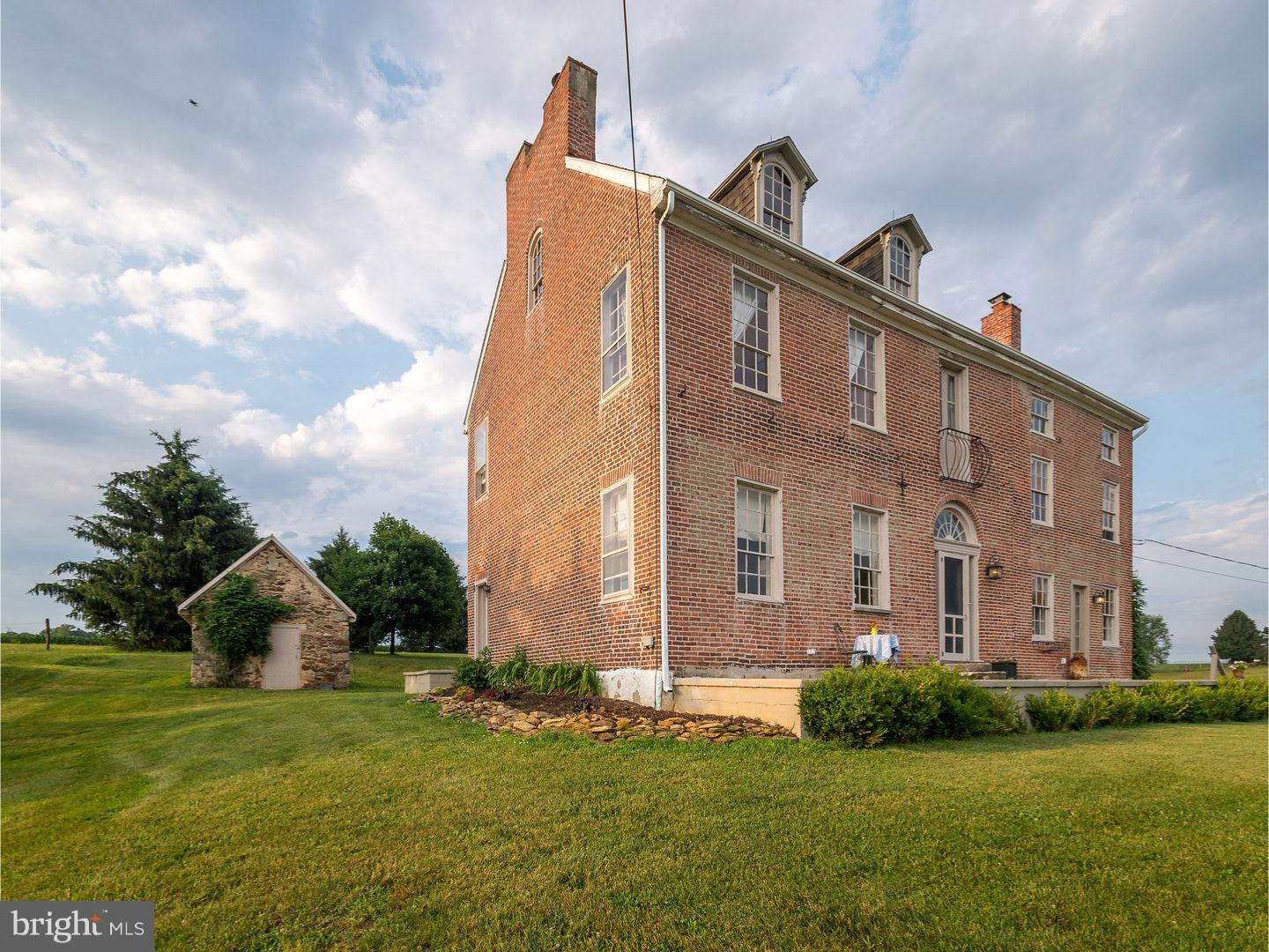 212 Media Road Oxford, PA 19363 - Photo 1 of 25 Gallery Image 1