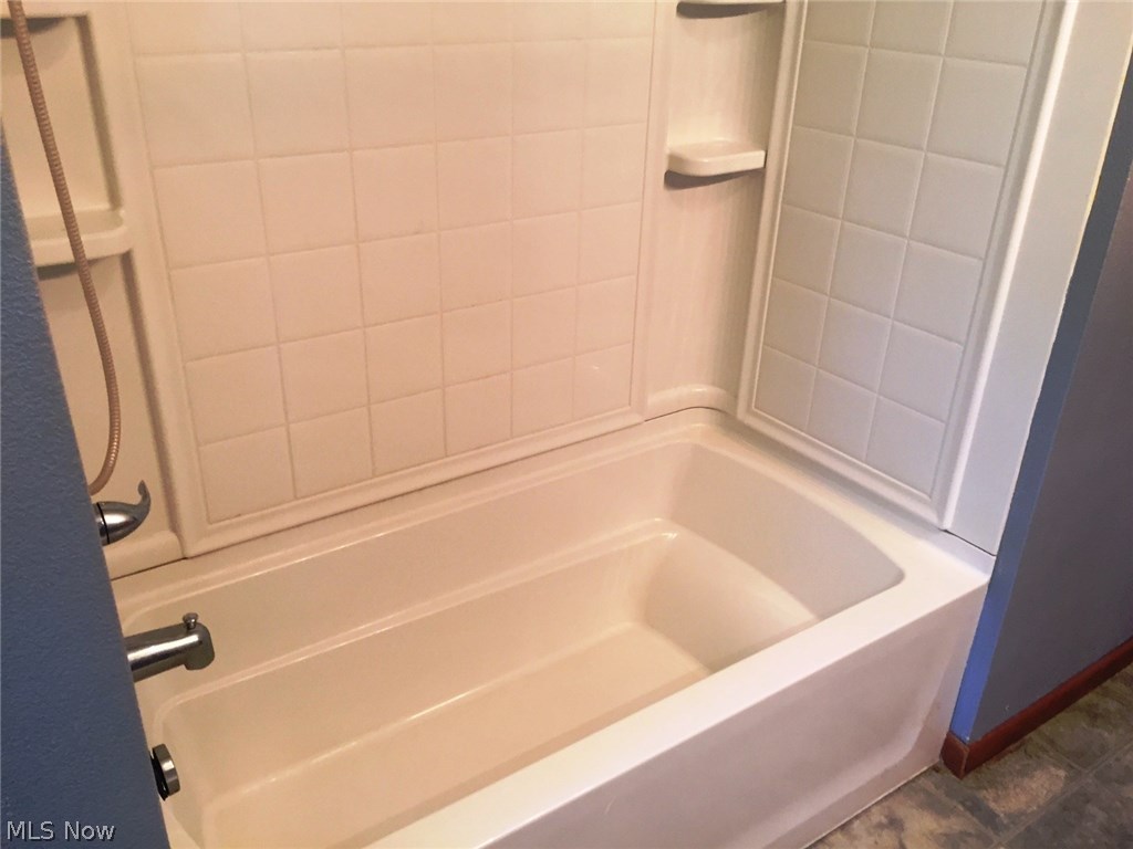3015 Queen Road Ravenna, OH 44266 - Photo 20 of 29 Gallery Image 20