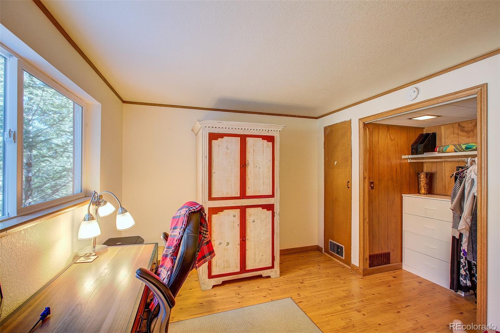 8988 South Hillview Road Morrison, CO 80465 - Photo 18 of 29 Gallery Image 18