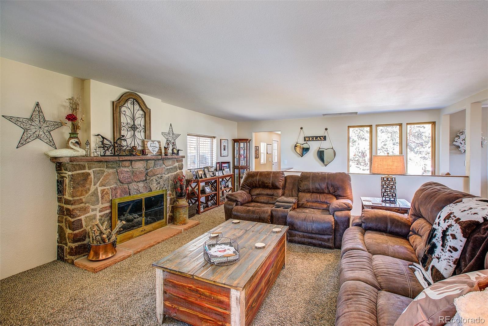 8988 South Hillview Road Morrison, CO 80465 - Photo 10 of 29 Gallery Image 10