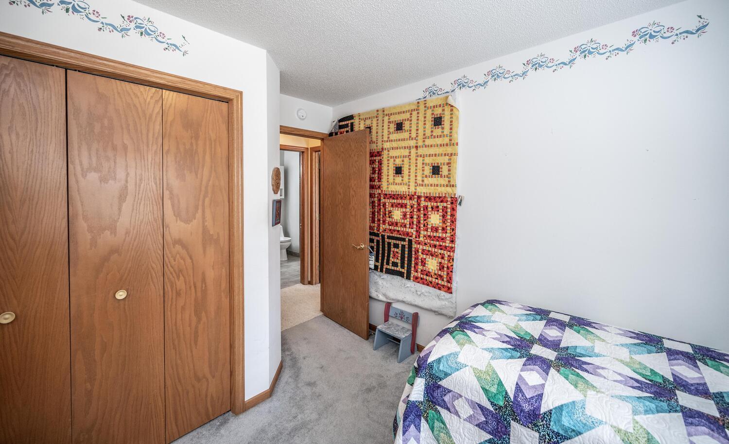 197 Hickory Street Farmington, MN 55024 - Photo 23 of 32