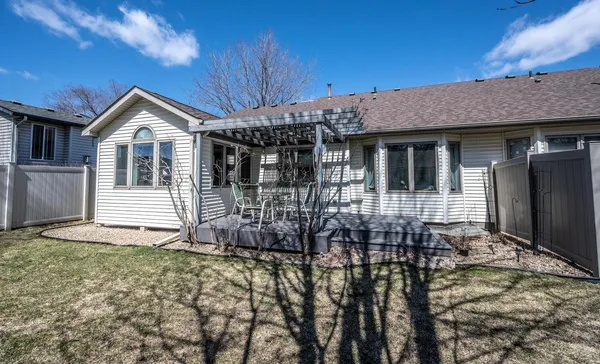 $299,900 | 197 Hickory Street, Farmington, MN 55024