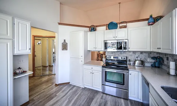 $299,900 | 197 Hickory Street, Farmington, MN 55024