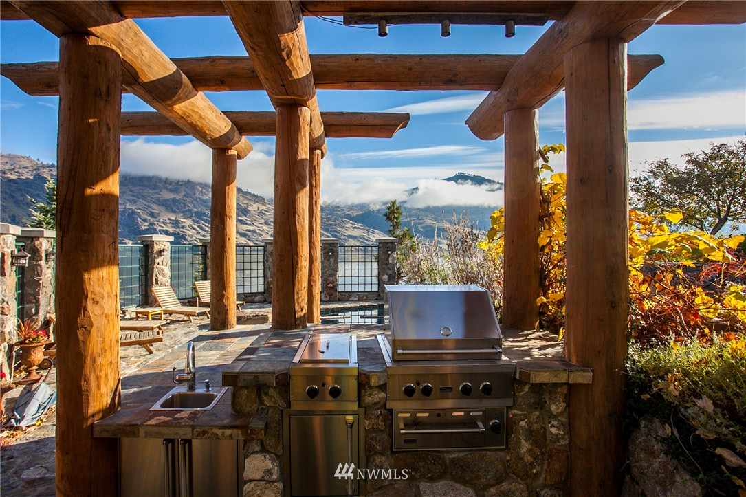 17060 South Lakeshore Road Chelan, WA 98816 - Photo 12 of 25 Gallery Image 12