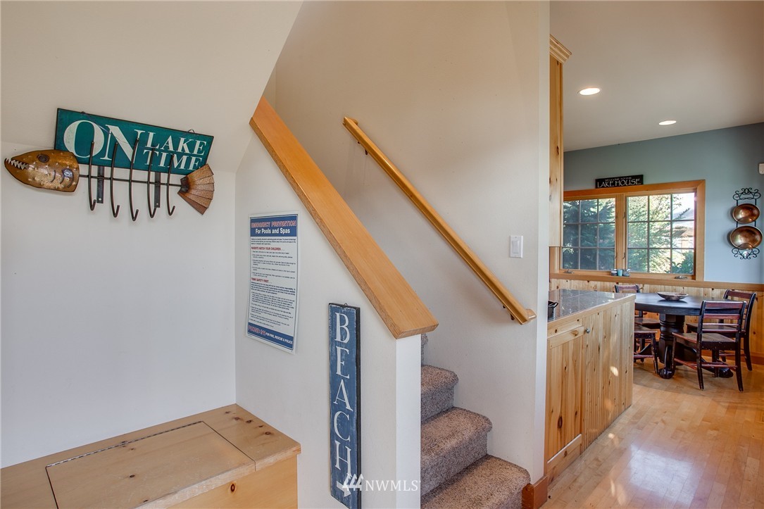 17060 South Lakeshore Road Chelan, WA 98816 - Photo 13 of 25 Gallery Image 13
