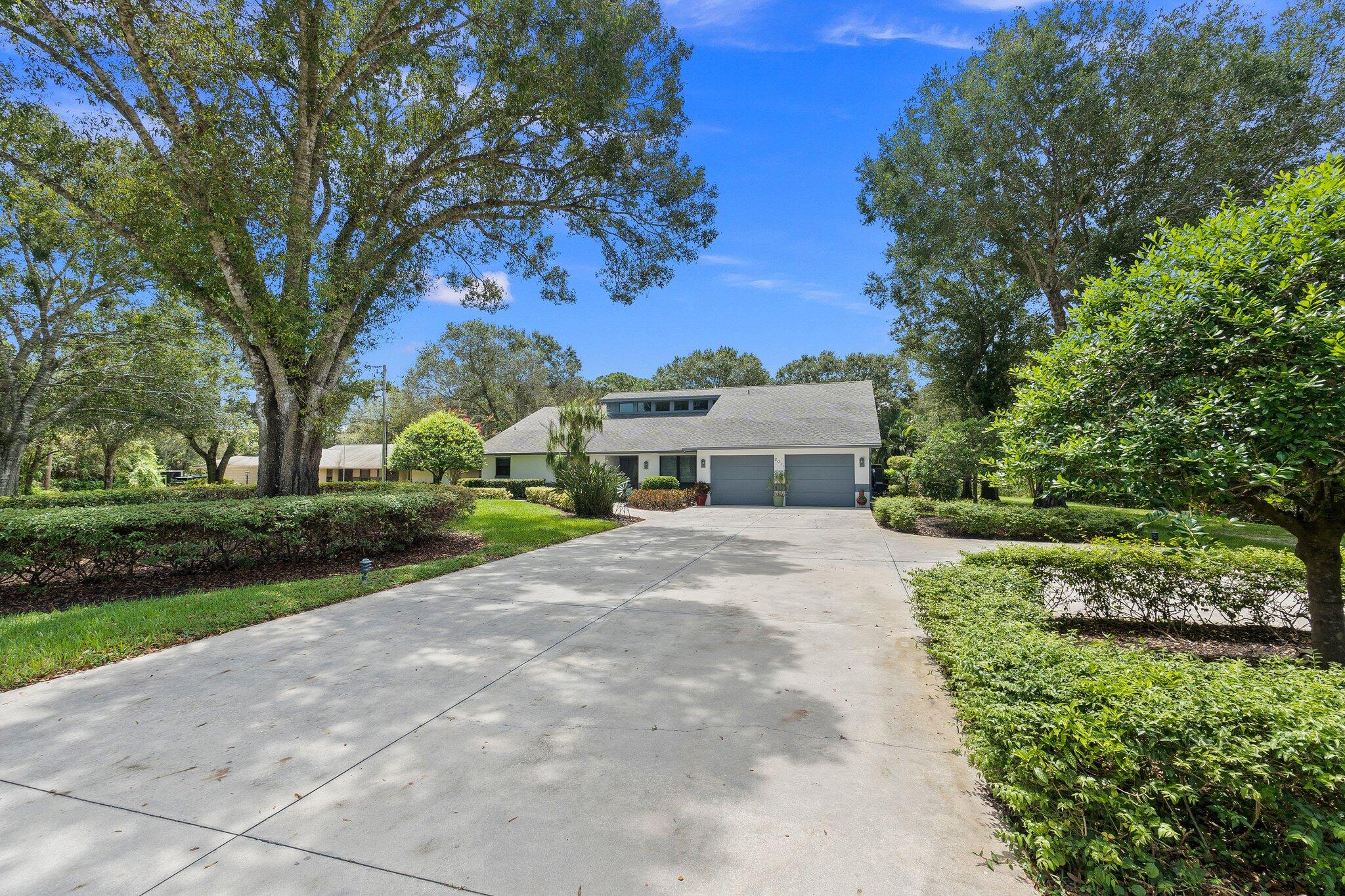 2011 Dade Road Fort Pierce, FL 34982 - Photo 11 of 66 11-web-or-mls-DSC05115