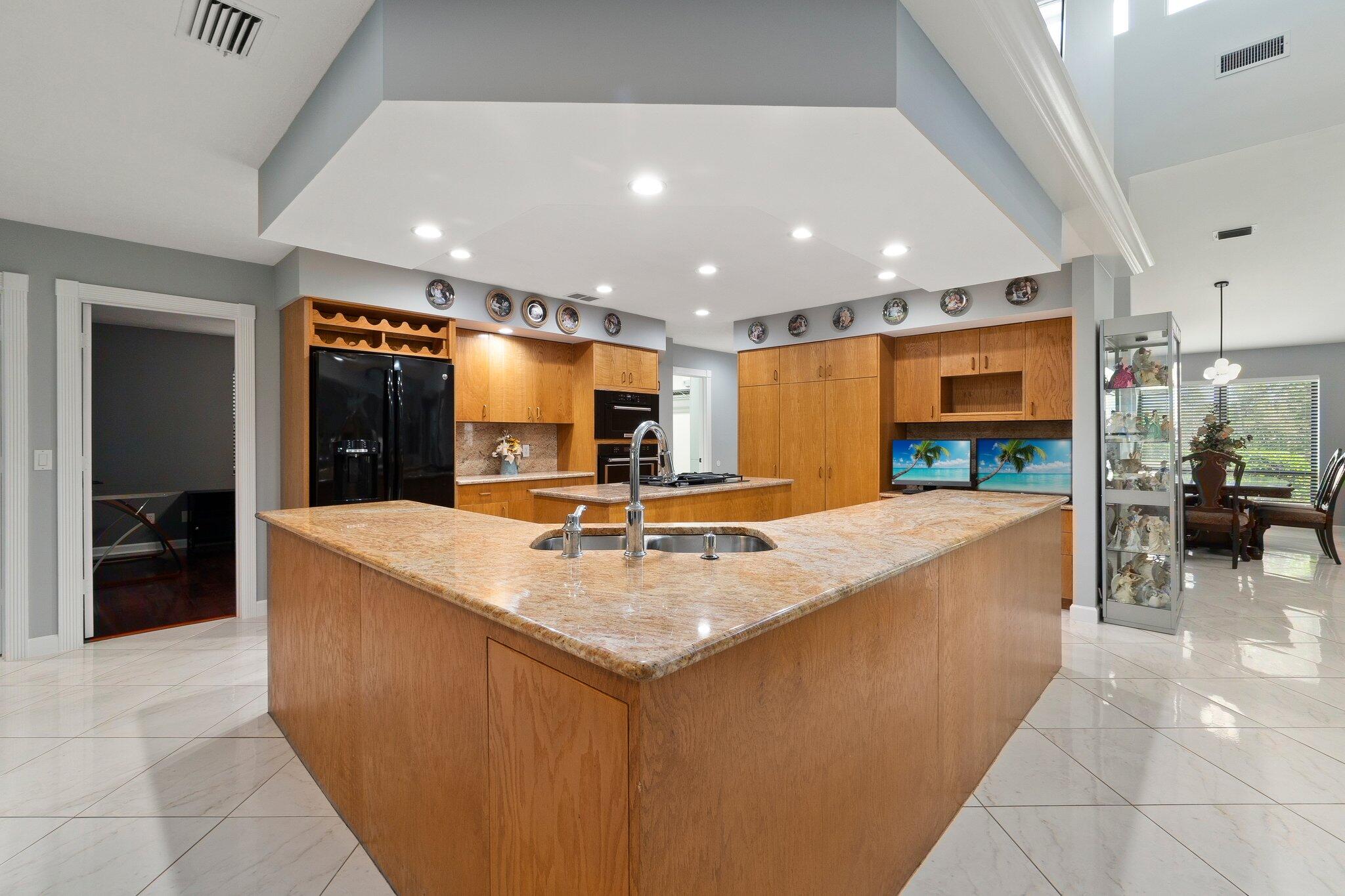 2011 Dade Road Fort Pierce, FL 34982 - Photo 20 of 66 20-web-or-mls-DSC04929