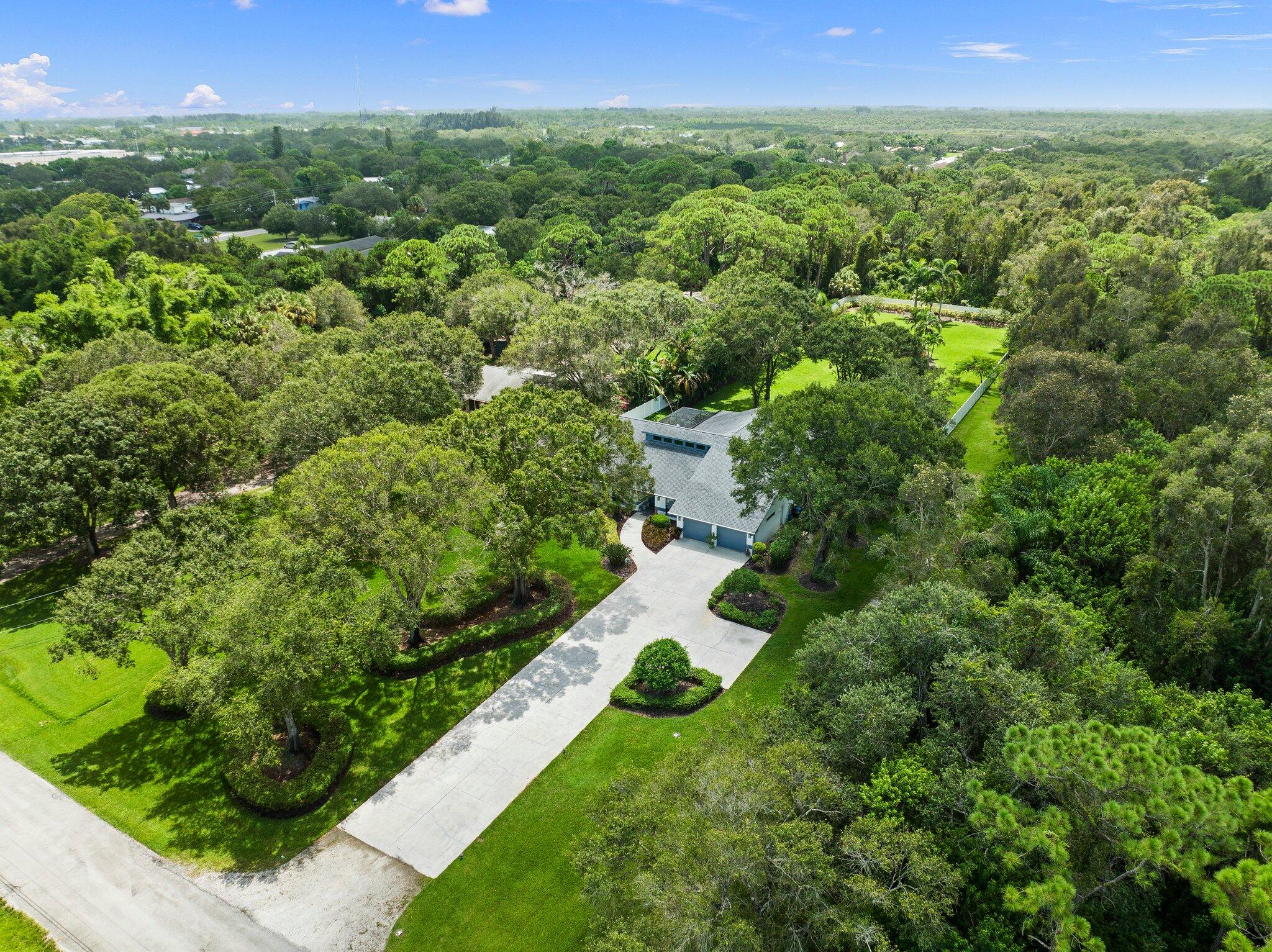 2011 Dade Road Fort Pierce, FL 34982 - Photo 8 of 66 8-web-or-mls-DJI_0094