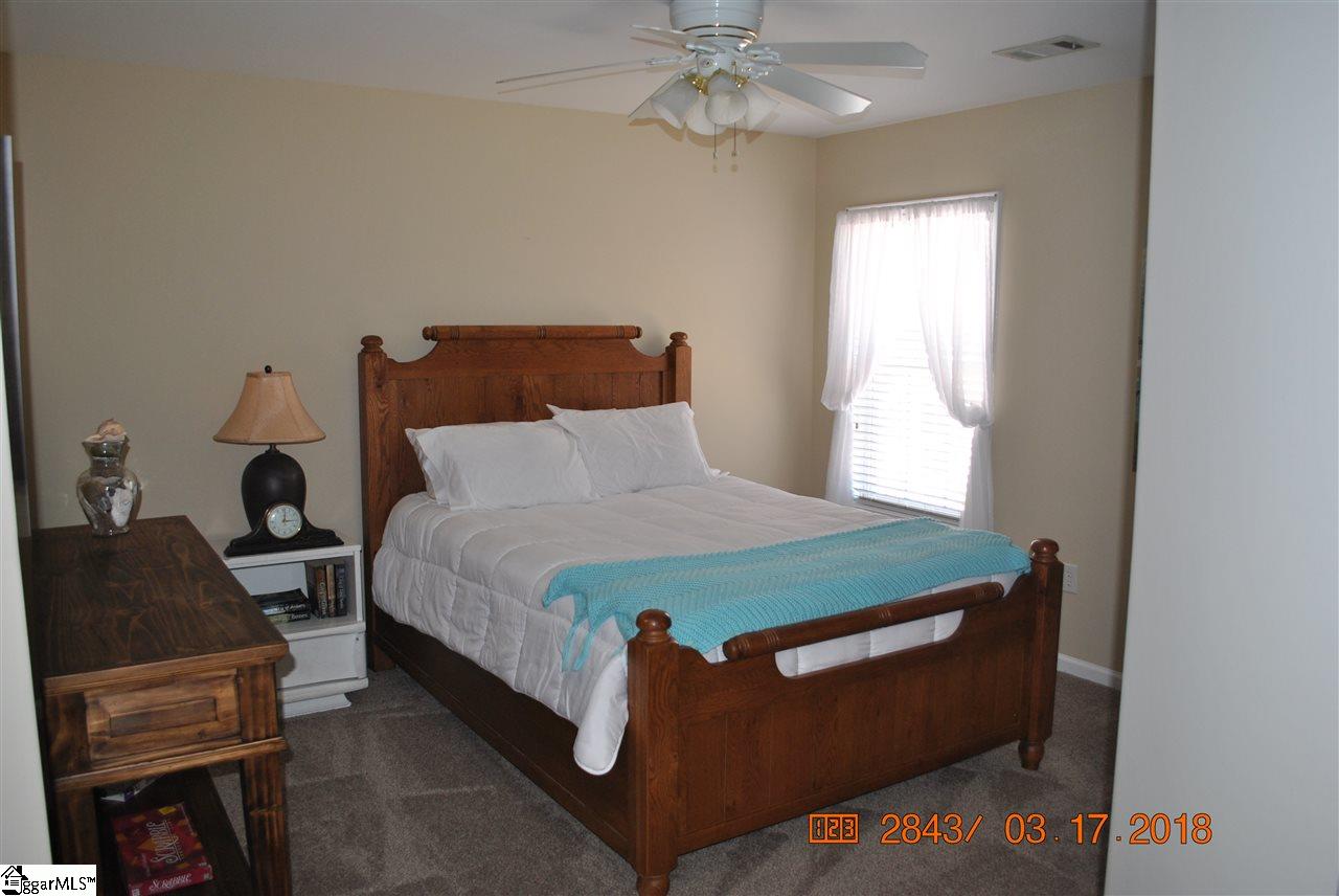 217 Farmbrook Way Simpsonville, SC 29681 - Photo 11 of 36 Gallery Image 11