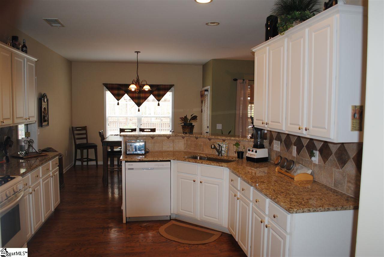 217 Farmbrook Way Simpsonville, SC 29681 - Photo 29 of 36 Gallery Image 29